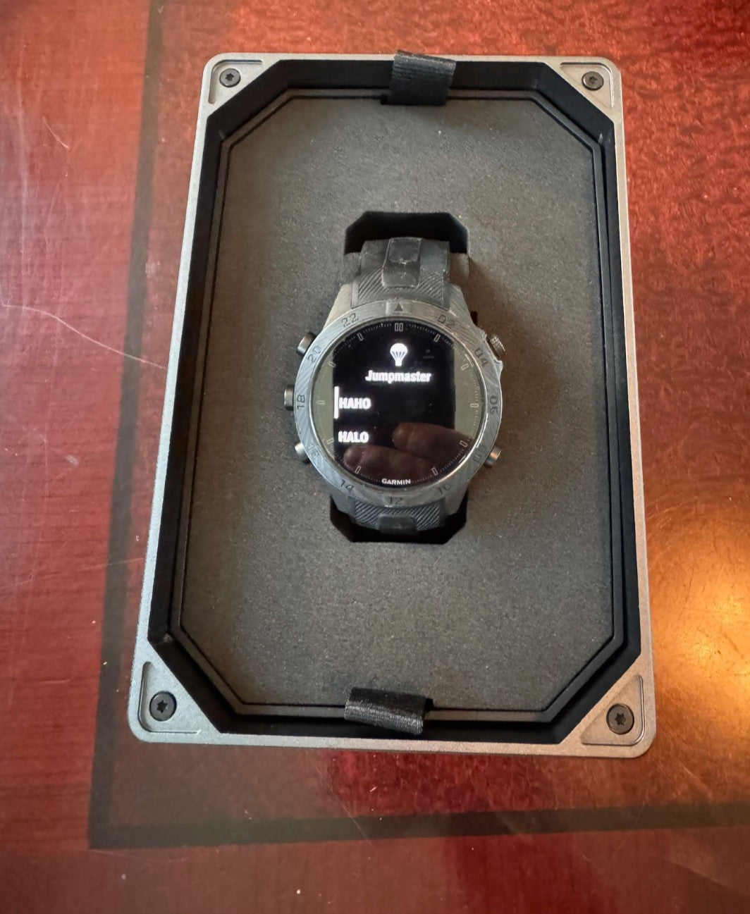 Garmin MARQ Commander (Gen 2) Modern Tool Watch Carbon Edition